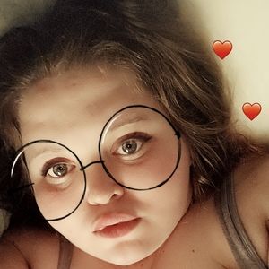 Meet your Posher, Makayla